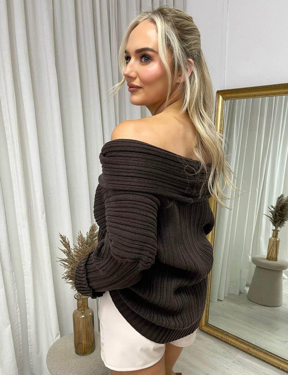 Off Shoulder Long Sleeve Knitted Loose Top - Lunavitae